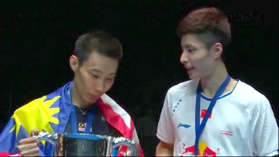 "ผมหนุ่มและแข็งแรงกว่า แต่เขาสอนให้เห็นว่าการจะชนะต้องมีมากกว่านั้น" ดังนั้น "ผมไม่มีเหตุผลที่จะต้องเสียใจ" SHI Yuqi
