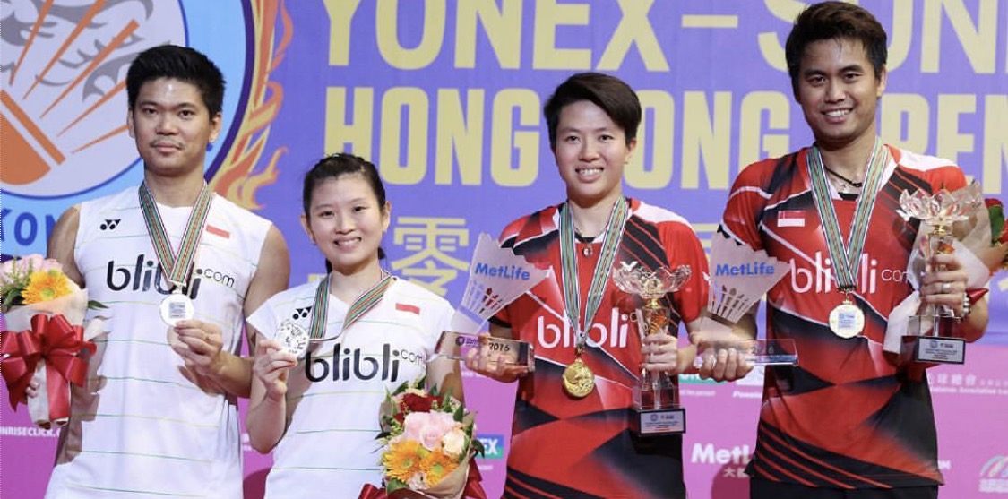 "ออง กาลอง อังกัส ฉลองแชมป์ซุปเปอร์ซีรี่ส์แรกในบ้าน Yonex Sunrise Hongkong Open 2016"