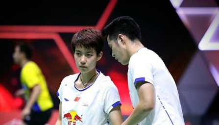 หนุ่มสาวจีน งัดพลังตบเอาชนะคู่มือ1จากสิงคโปร์ 2:0 เกม