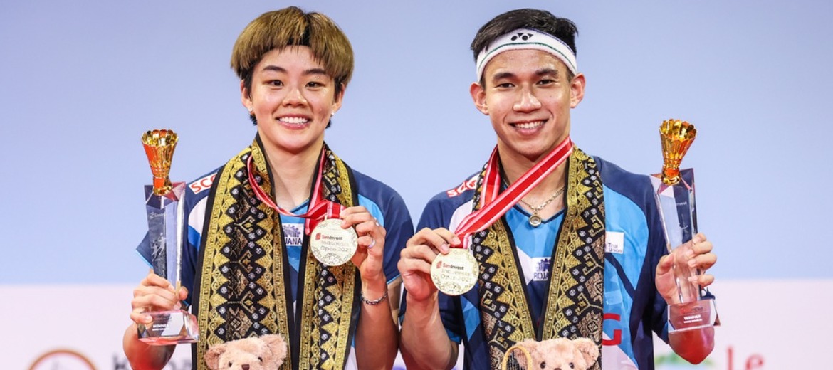 ”บาส-ปอป้อ”คว้าแชมป์ Indonesia Open “เมย์”พ่ายได้รองแชมป์
