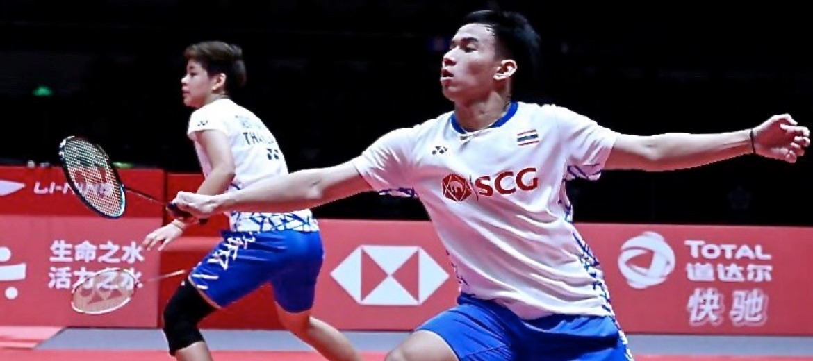 "บาส-ปอป้อ" เล่นสบายเข้ารอบรอง HSBC BWF World Tour Finals 2018 