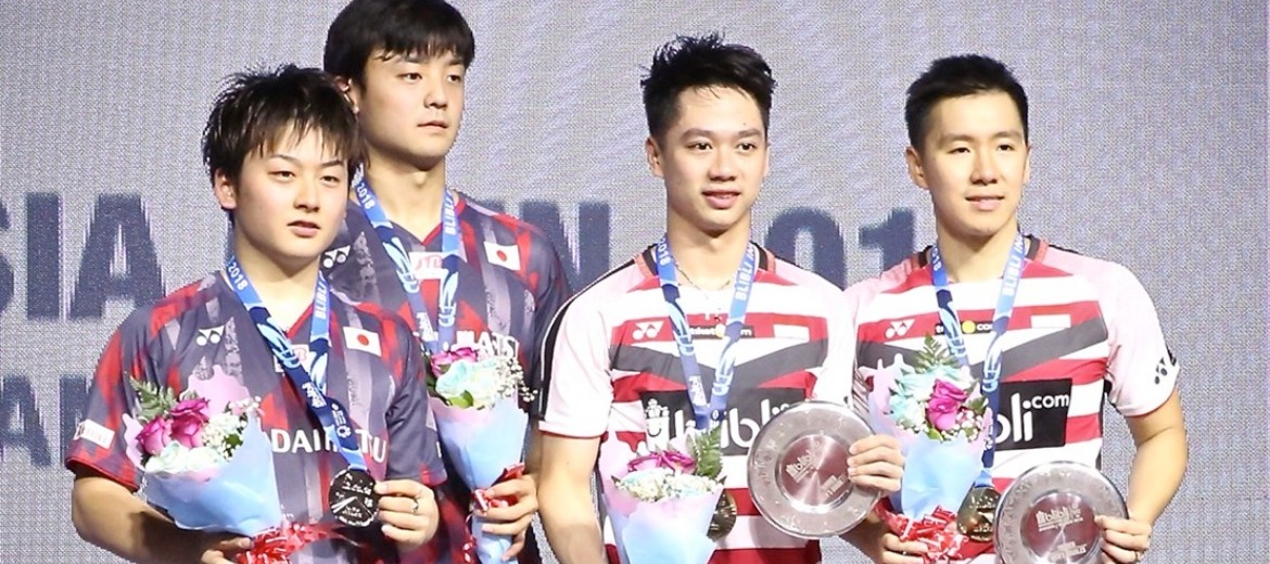 Marcus - Kevin คว้าแชมป์ชายคู่ตามคาด