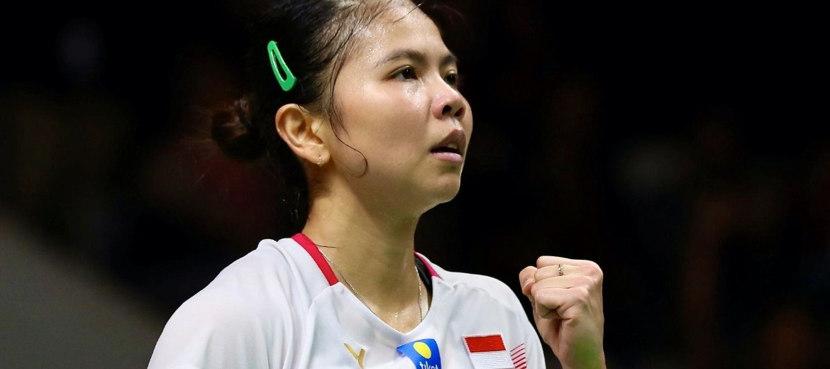 “มันคือช่วงของการมองหาตัวตน” GREYSIA POLII 