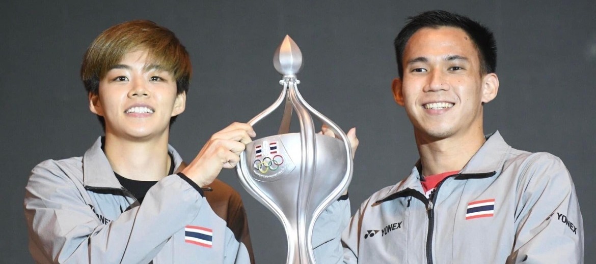 ปีทองแบดมินตันไทย “บาส-ปอป้อ”คว้ารางวัลทีมยอดเยี่ยม “โค้ลชโอม”เป็นโค้ชยอดเยี่ยม“อะตอม”เยาวชนยอดเยี่ยม